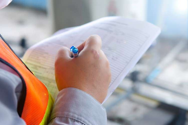 פאושלי: מה כדאי לדעת לפני חתימת הסכם עם קבלן או יזם