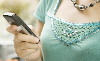 גורשת באמצעות sms? מגיע לך פיצוי!