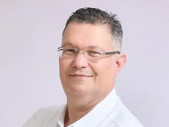 עו"ד רונן אבניאל