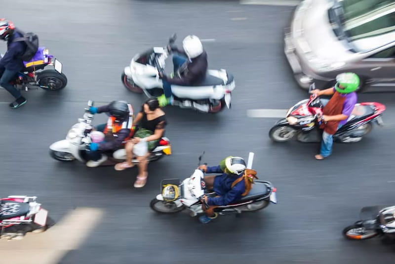 המוסד לביטוח לאומי הכיר בתאונת העבודה בחו"ל של המעצבת הגרפית(1)