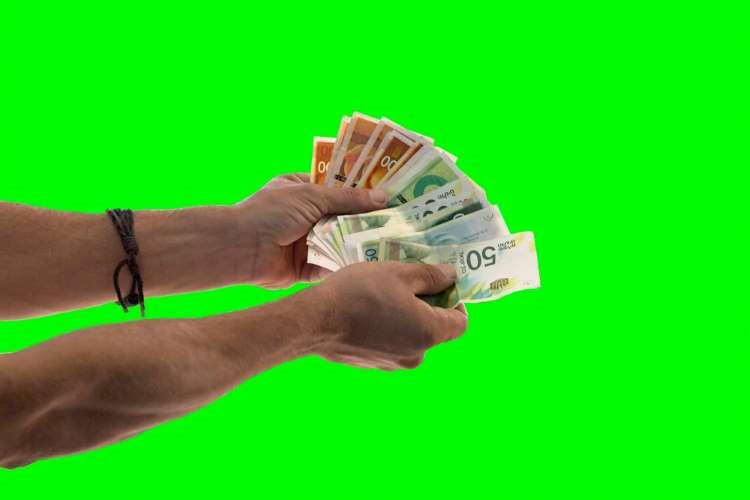 חוק הפרוטקשן – האם הגיע הסוף לסחיטת בעלי עסקים?