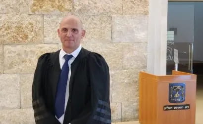 עו"ד ליאור גפן