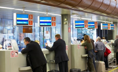 בקשה לאישור תובענה ייצוגית בגין אפליה בבידוק בטחוני - נדחתה